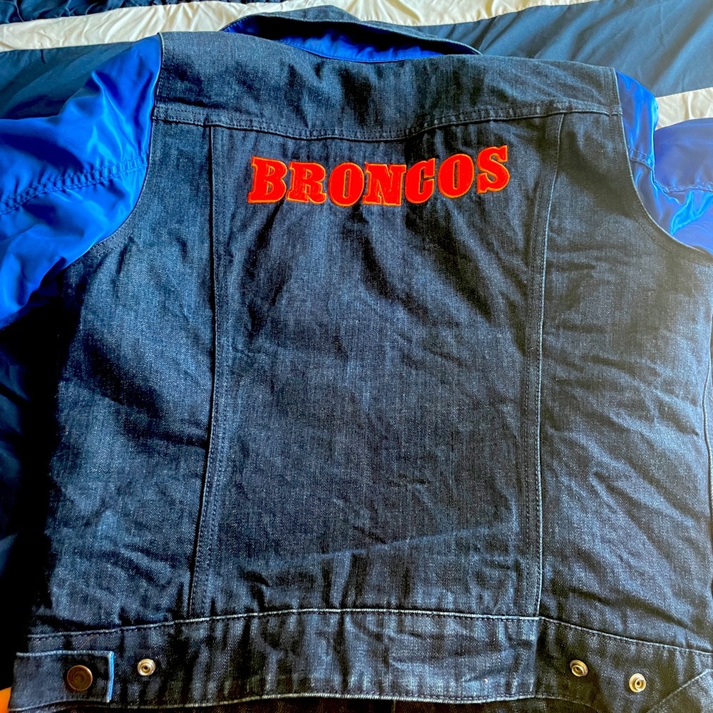 Levi’s NFL Denver Broncos jacket